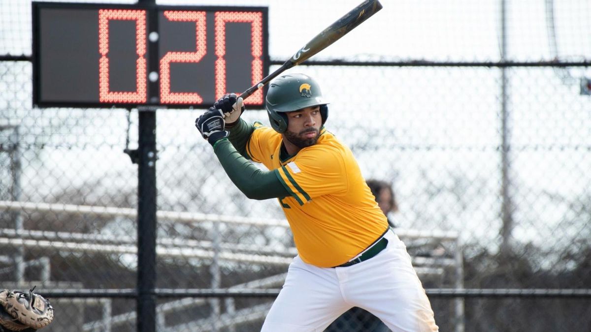 Parking Christopher Newport Captains at Navy Midshipmen Womens Basketball