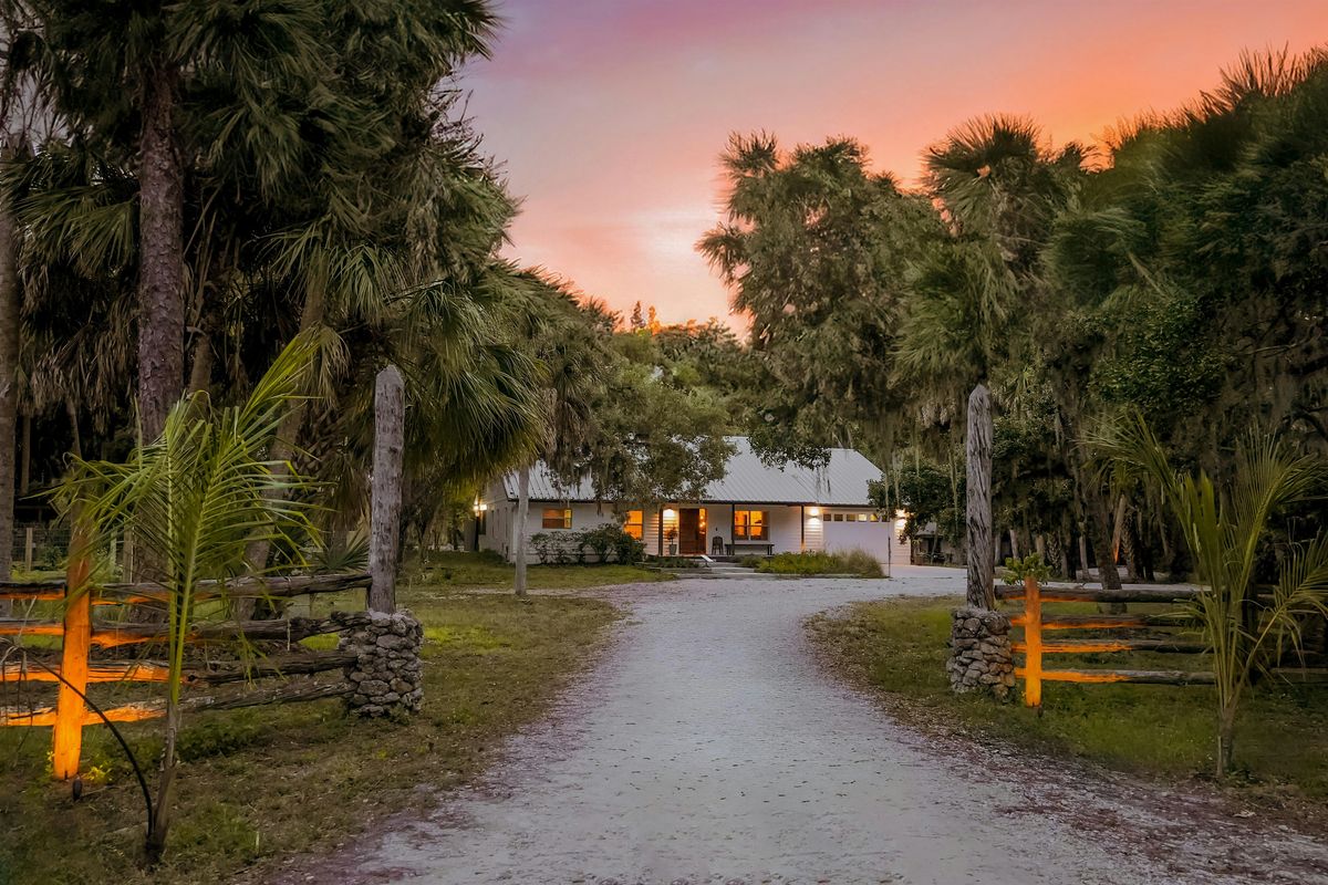 *Wake Up With The Farm\u2014 Goat Cuddles, Bunny Snuggles Bonfire& Country FUN!