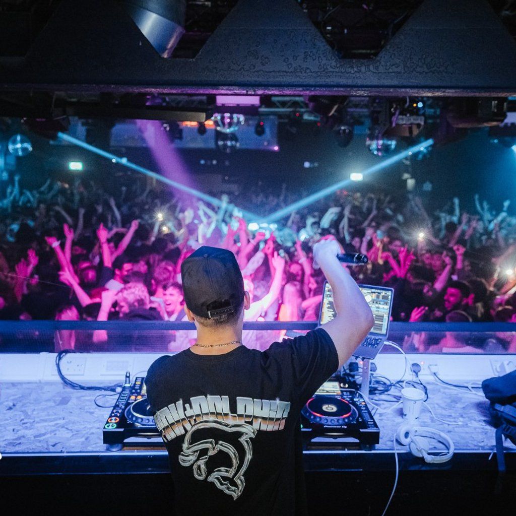 Milkshake, Ministry Of Sound: London's Biggest Student Night