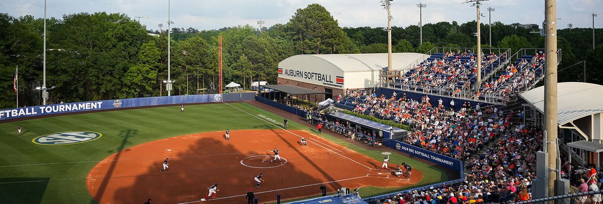 Parking Alabama Crimson Tide at Auburn Tigers Womens Basketball