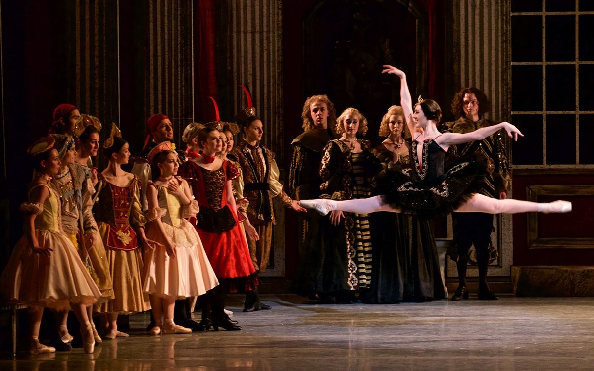 Swan Lake - Cincinnati