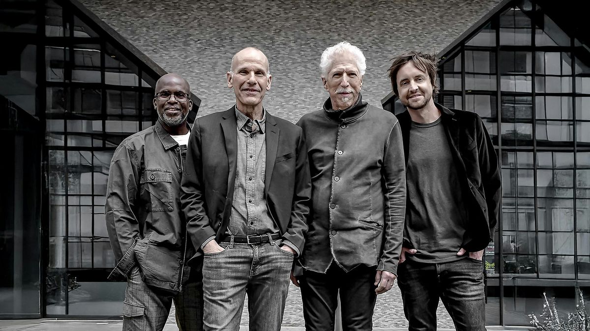 YELLOWJACKETS \u2014 Appleton | 8:00 Showtime