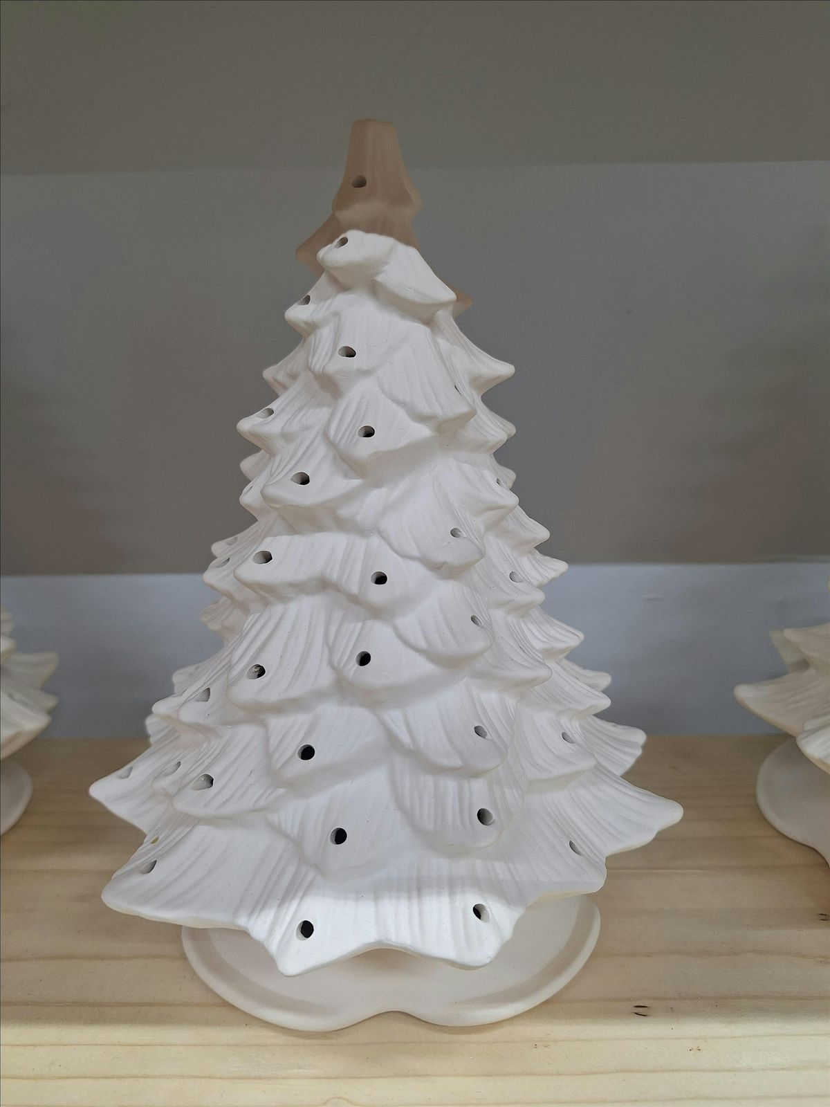 Christmas Tree Ceramic Glazing Class