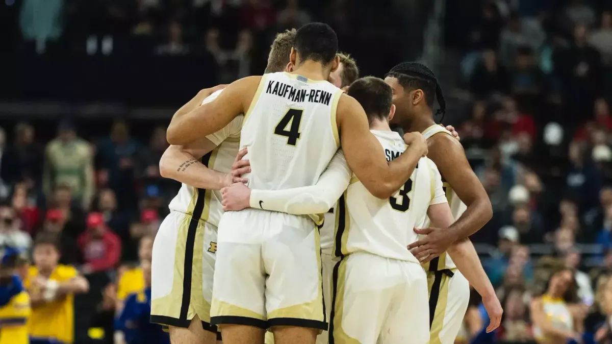 Parking Purdue Boilermakers at Kentucky Wildcats Mens Basketball (Exhibition)