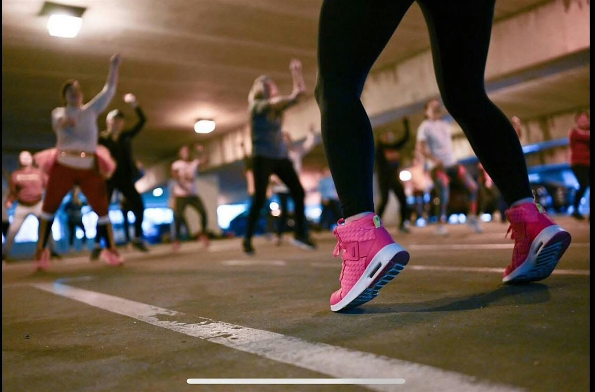 FREE Thanksgiving Day Turkey Twerk