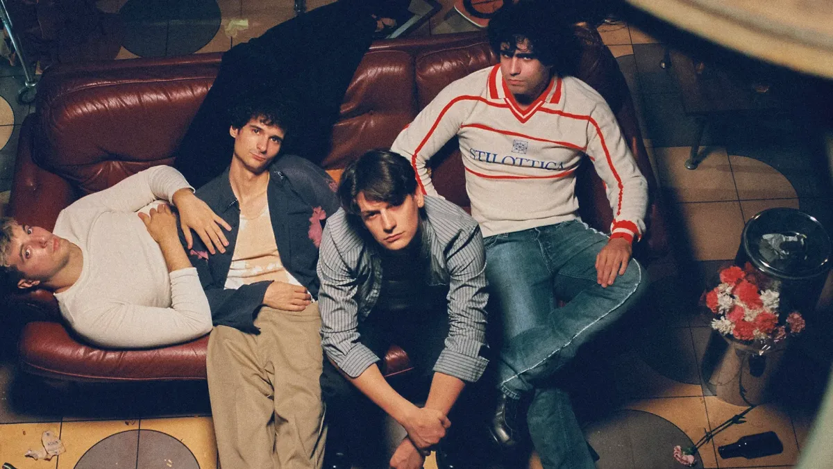 Carolina Durante in Paris