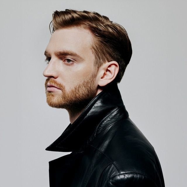 Kevin de Vries, Chris Avantgarde in Greater London