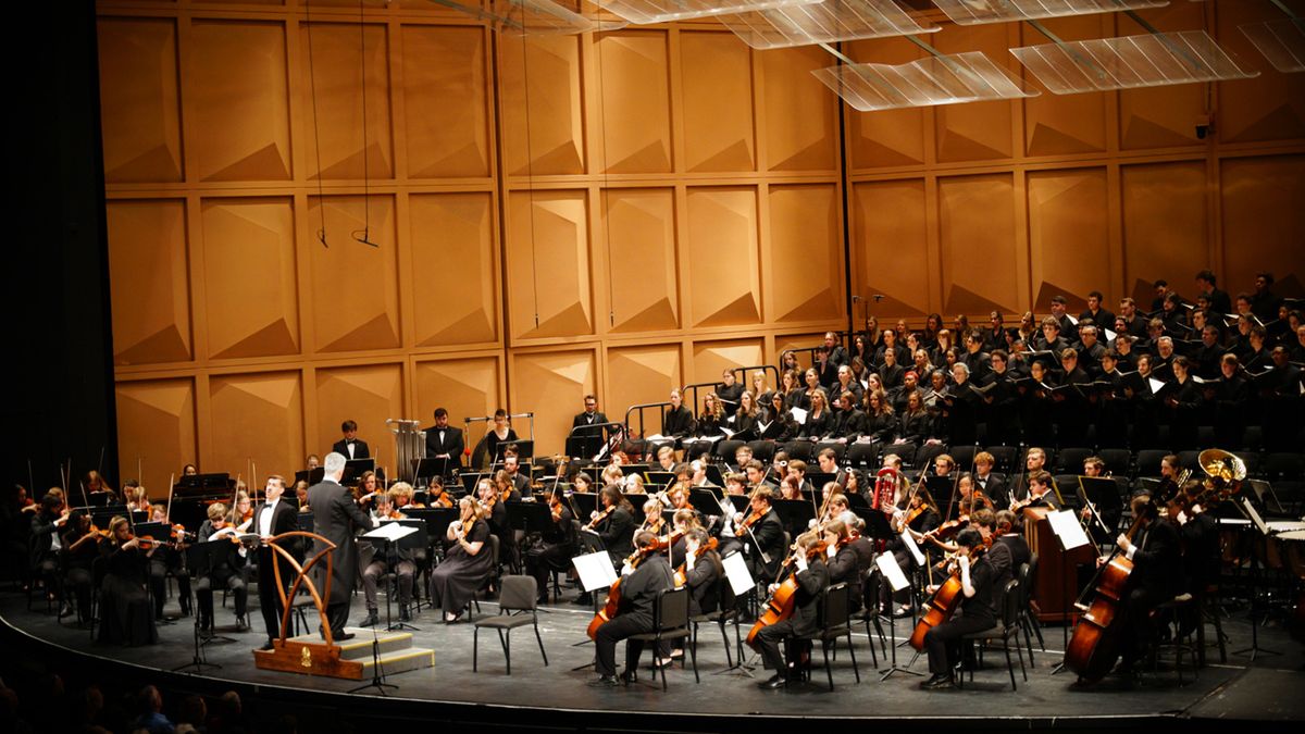 Usc Symphony Orchestra: War And Peace