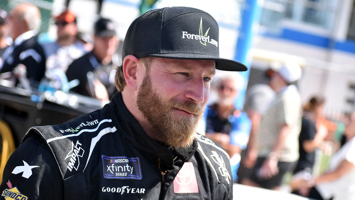 Parking United Rentals 300 - NASCAR O'Reilly Auto Parts Series