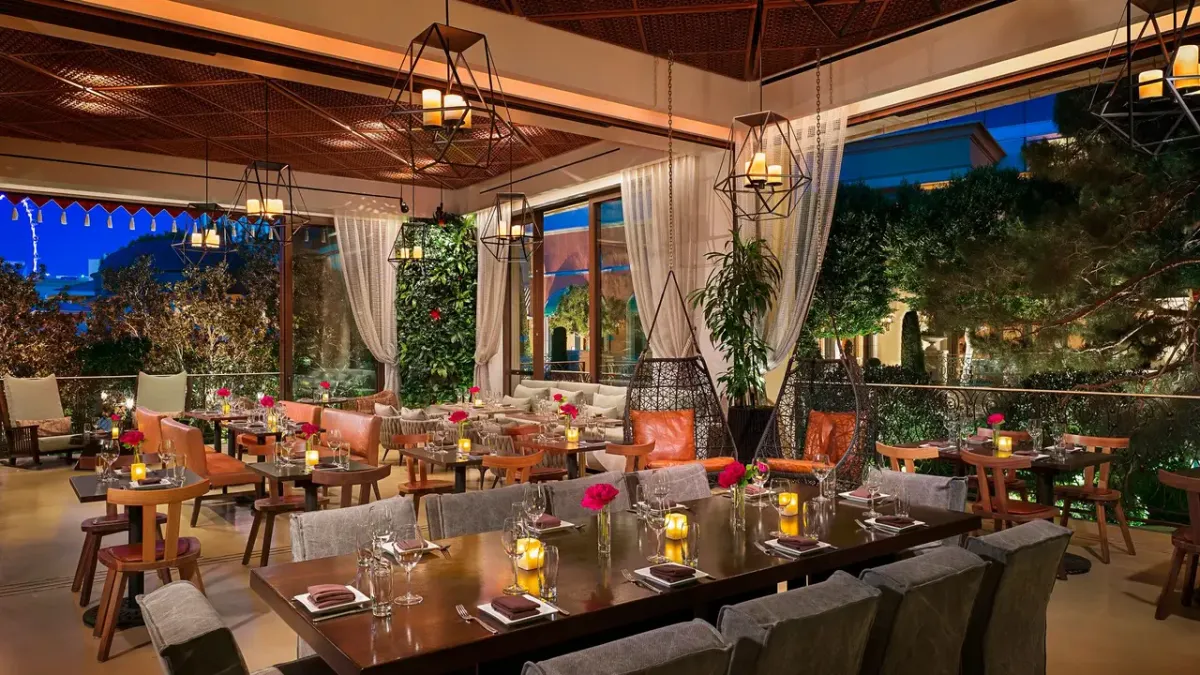 Parking Wynn Williams (18+)