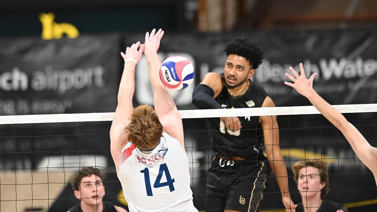 Parking Loyola Chicago Ramblers at Hawaii Rainbow Warriors Mens Volleyball