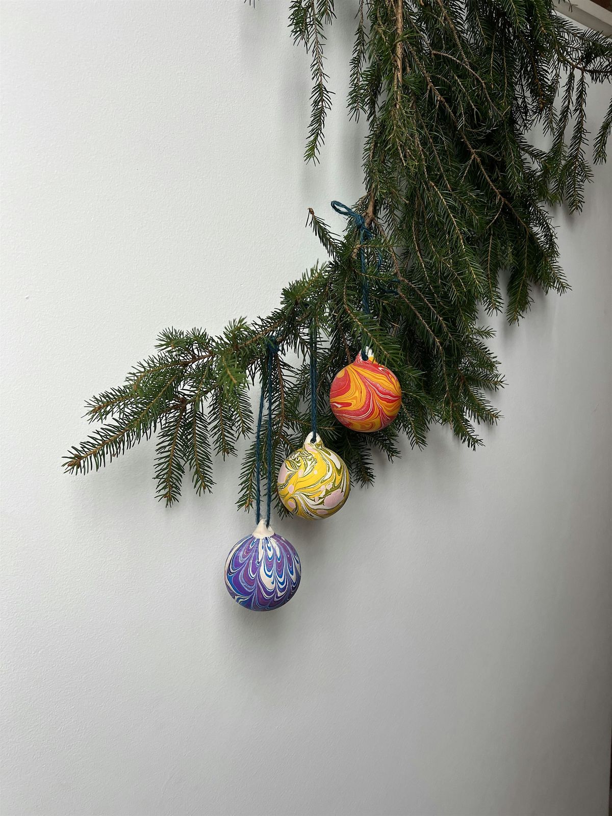 Marble your own Christmas baubles