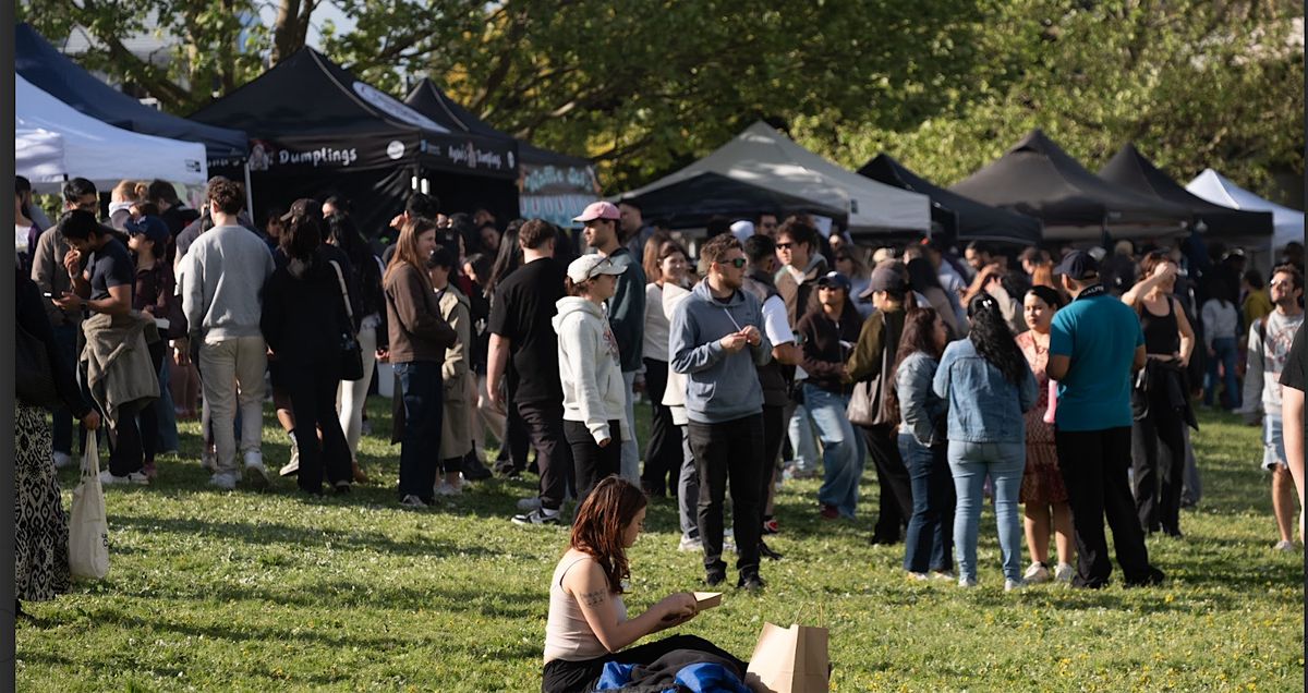 OPEN CIRCLE CHRISTMAS MARKET