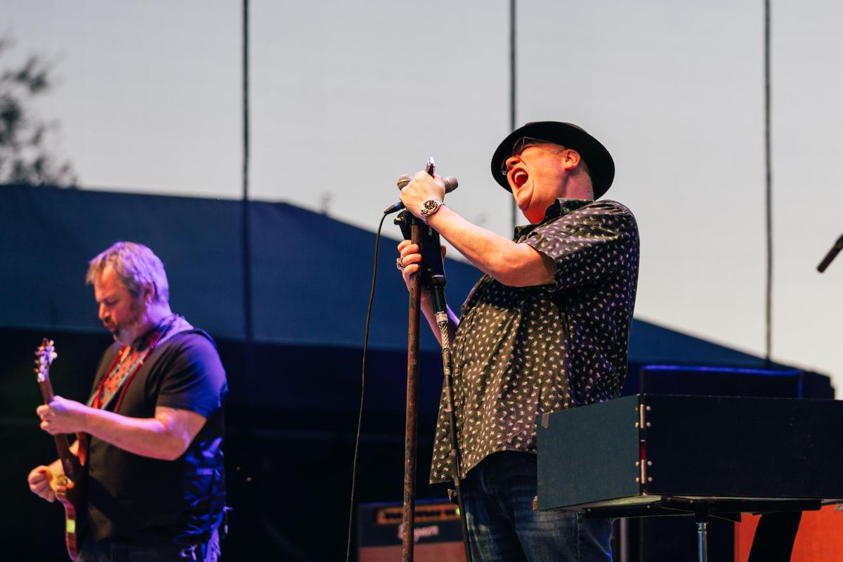 Blues Traveler