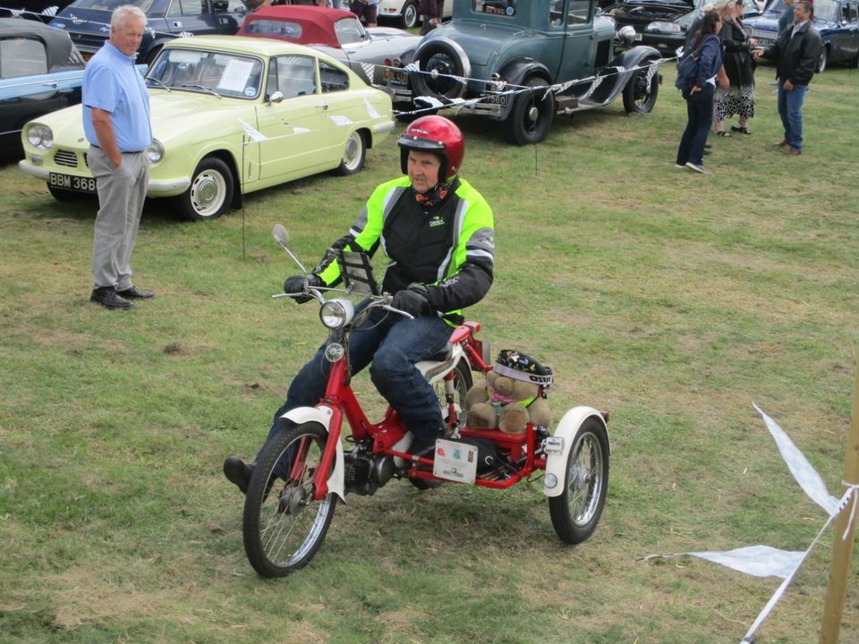 Alde Valley Classic Vehicle Show | Stratford St Andrew Riverside Centre ...