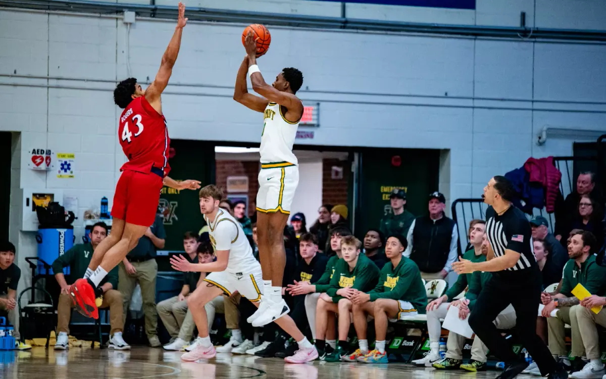 Parking Vermont Catamounts at NJIT Highlanders Womens Basketball