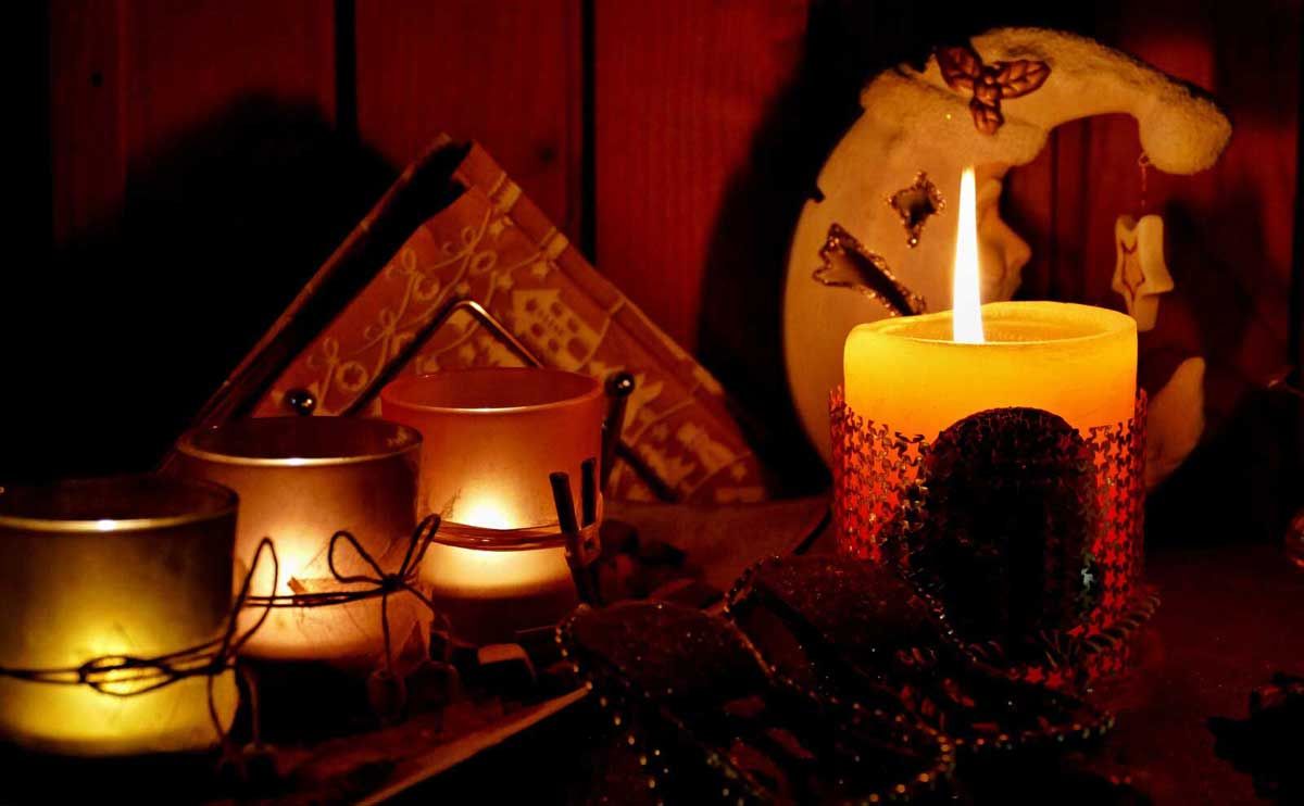 O Christmas Tea - Salem