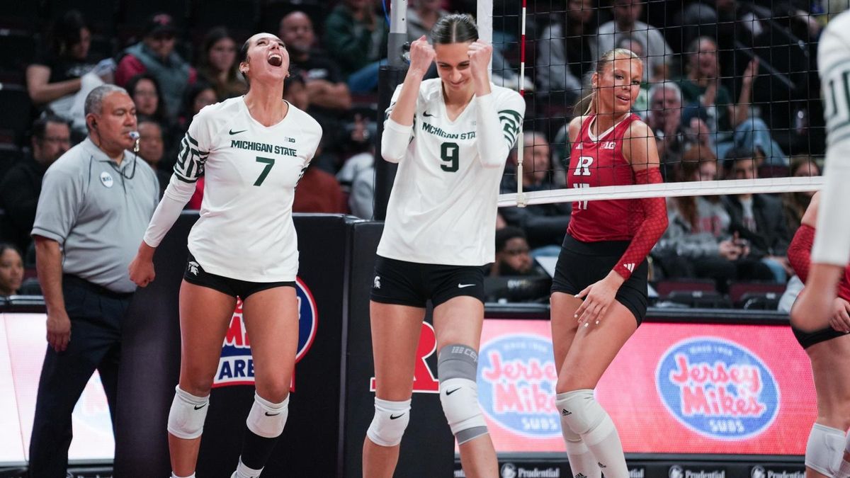 Parking Bowling Green State Falcons at Michigan State Spartans Womens Volleyball