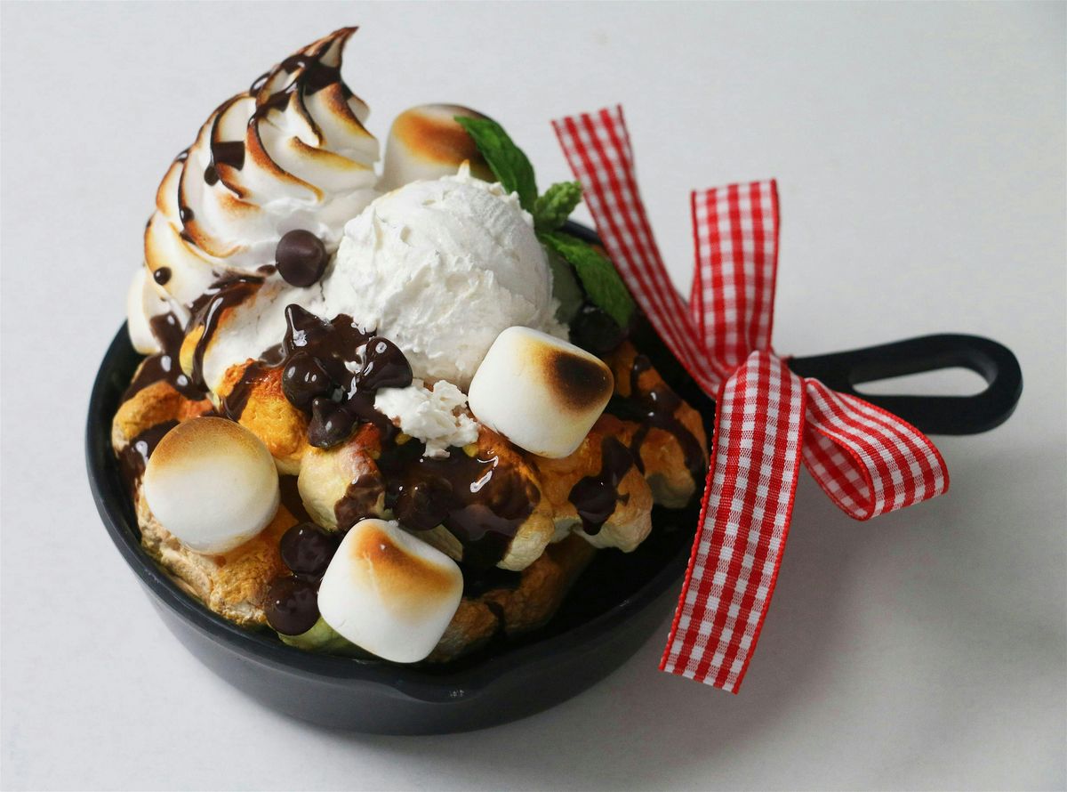 Japanese Food Replica Workshops ~ S'mores Waffle Skillet