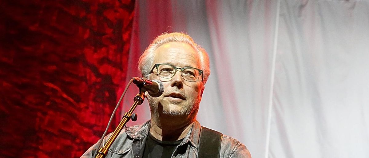 Radney Foster at Main Street Crossing