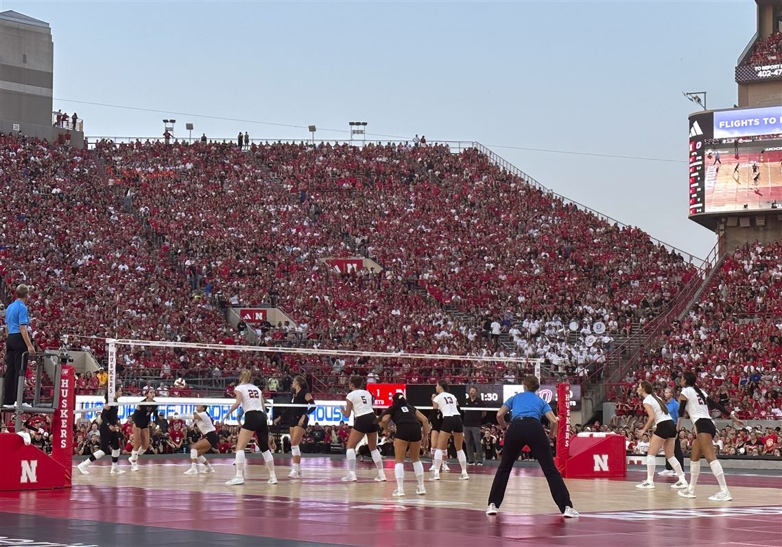 Arizona Wildcats at Nebraska Cornhuskers Womens Volleyball at Bob Devaney Sports Center