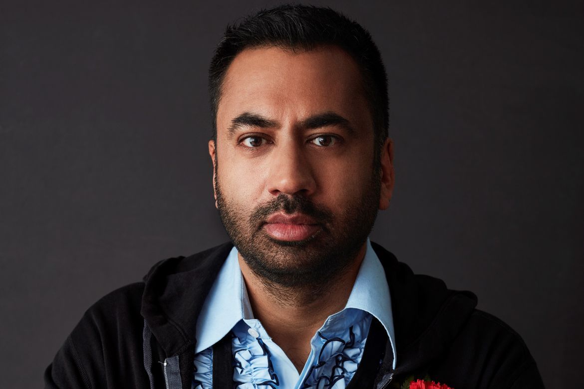 Kal Penn at Performing Arts Center San Luis Obispo