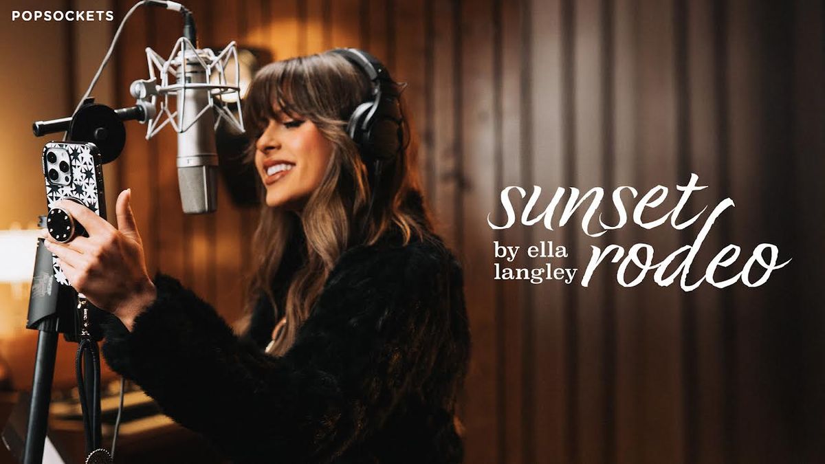 Ella Langley at Ryman Auditorium