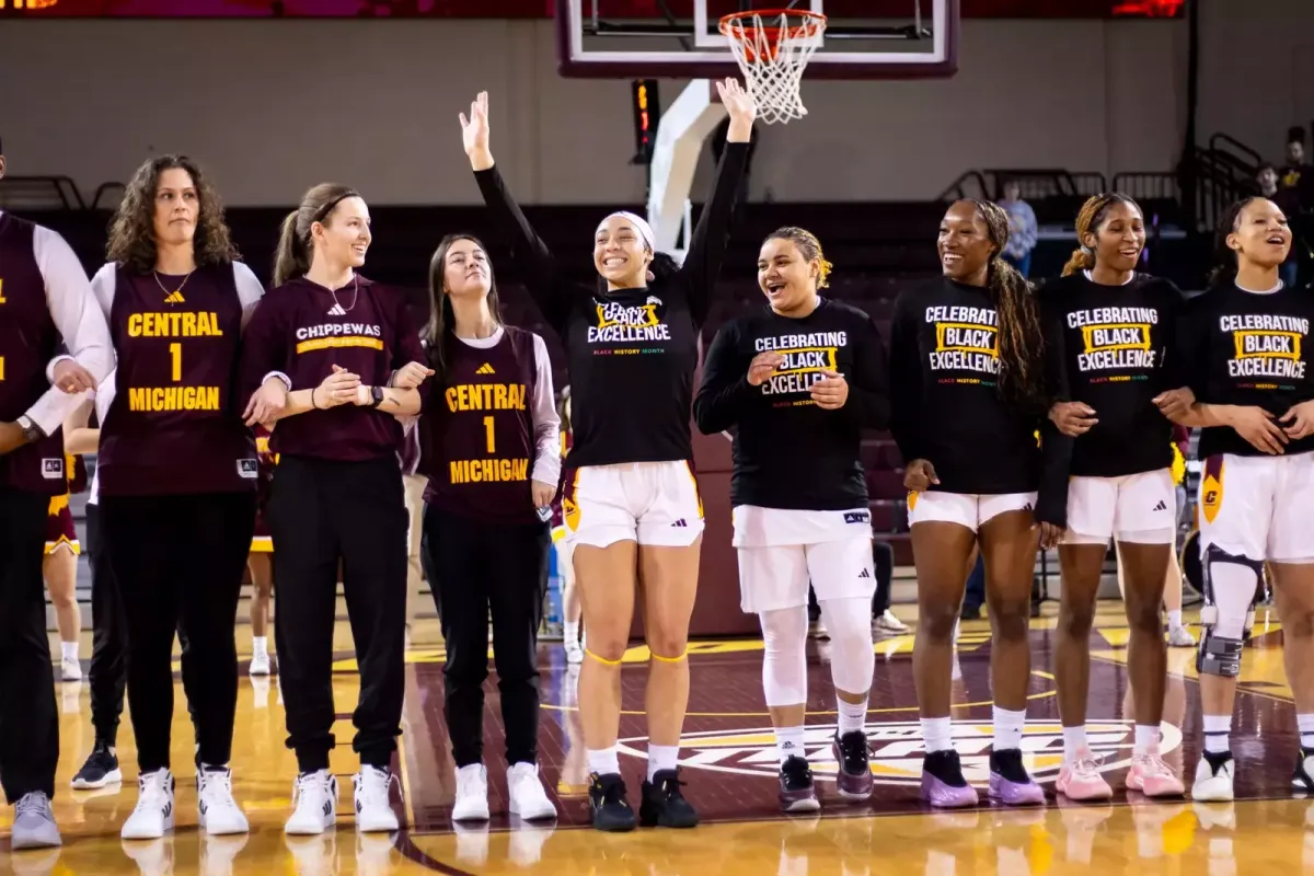 Parking Central Michigan Chippewas at Akron Zips Football