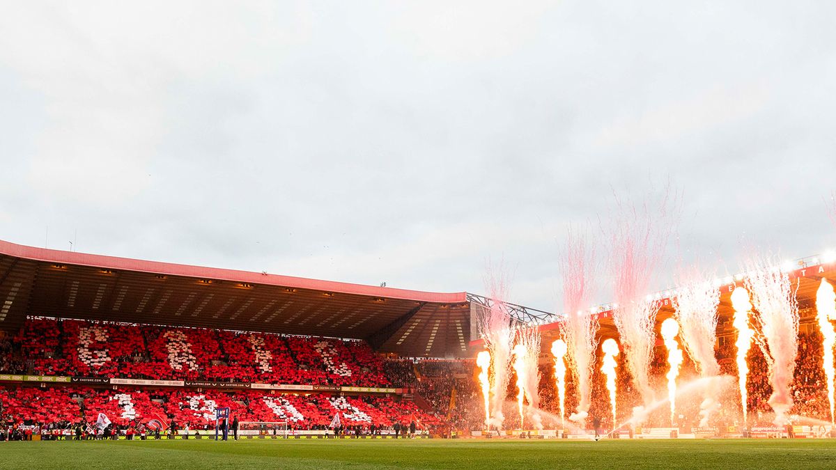 Southampton FC vs Sheffield Wednesday FC at St Mary's Stadium