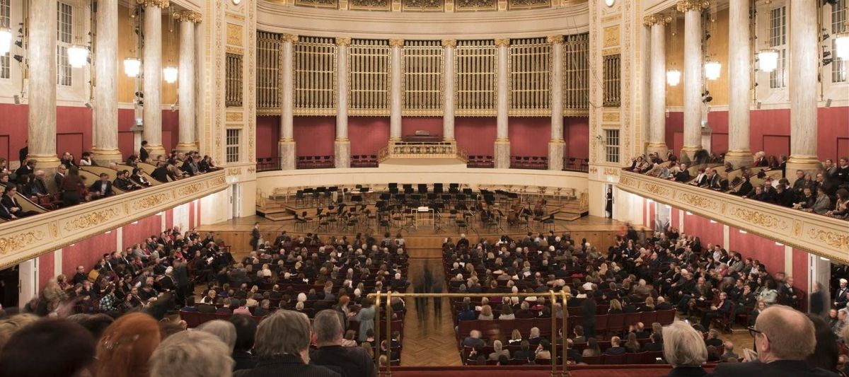 Vienna Philharmonic Orchestra: Andris Nelsons - Bartok  Mahler  & Mozart