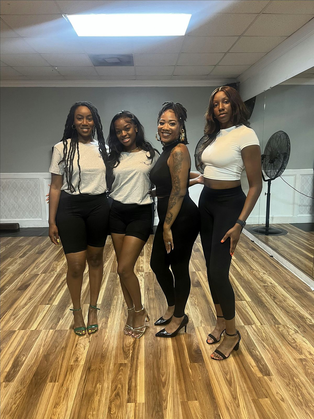 Pose, Walk, Shine- November class