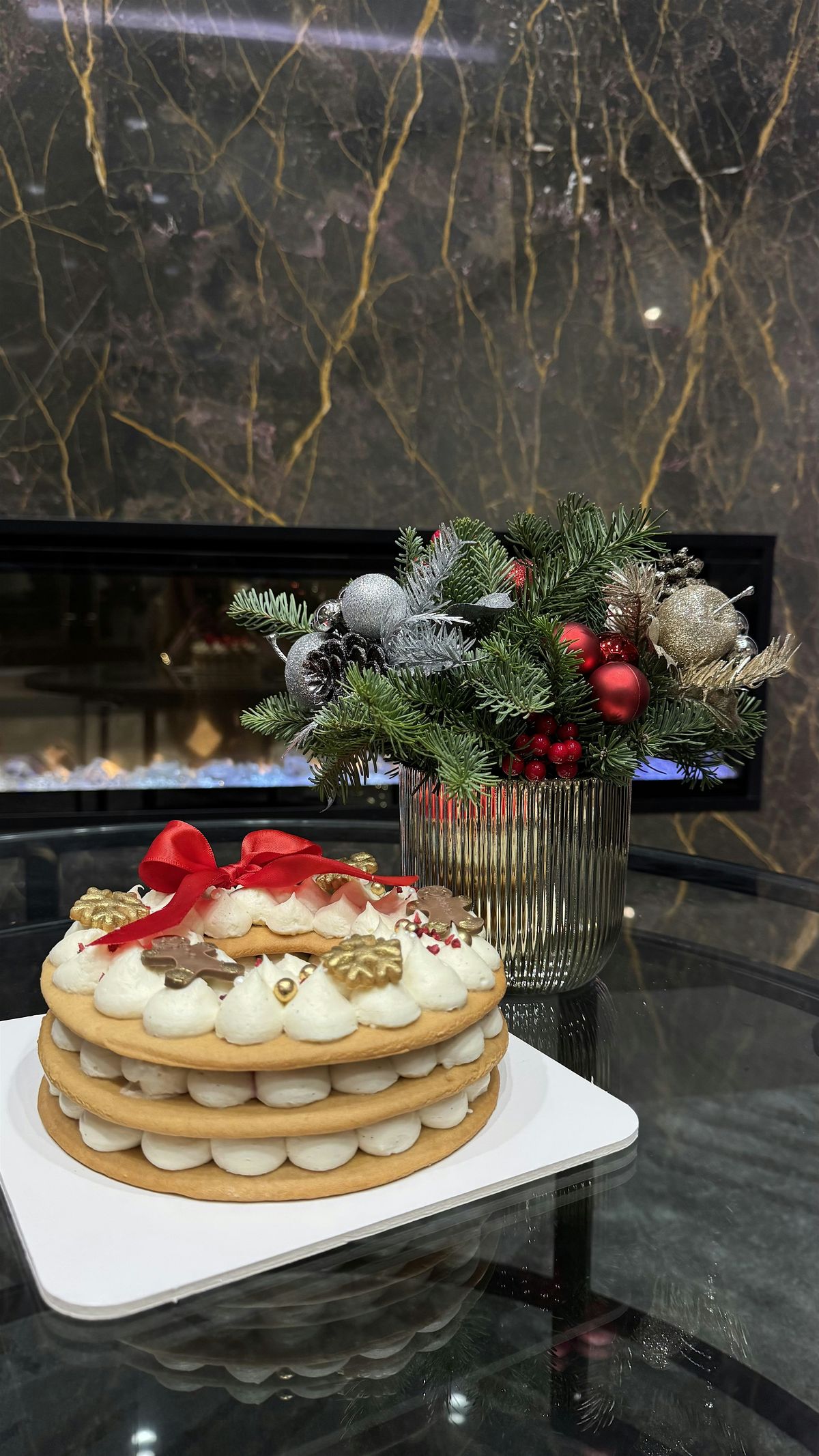 \u0420\u0456\u0437\u0434\u0432\u044f\u043d\u0438\u0439 \u043c\u0430\u0439\u0441\u0442\u0435\u0440-\u043a\u043b\u0430\u0441:\u0417\u0438\u043c\u043e\u0432\u0430 \u043a\u043e\u043c\u043f\u043e\u0437\u0438\u0446\u0456\u044f+\u0434\u0435\u043a\u043e\u0440 \u043c\u0435\u0434\u0456\u0432\u043d\u0438\u043a\u0430 Christmas Workshop