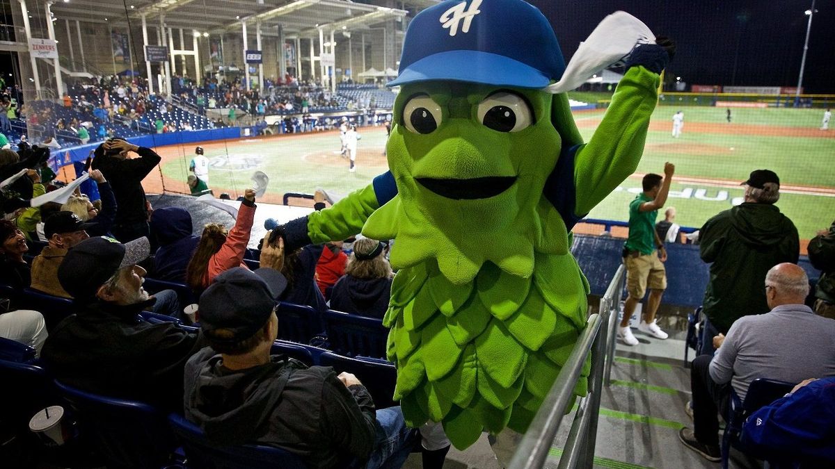 Tri-City Dust Devils at Hillsboro Hops at Hillsboro Ballpark