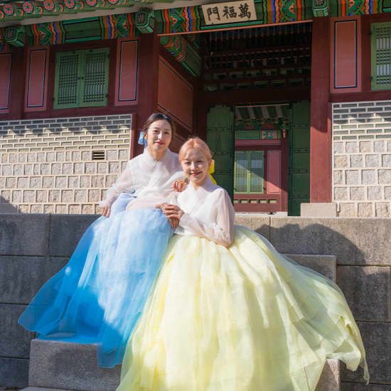 \ud55c\ubcf5\ub0a8: \ud55c\ubcf5\ub300\uc5ec, \ucd2c\uc601 \uccb4\ud5d8 (\ucc3d\ub355\uad81\uc810)