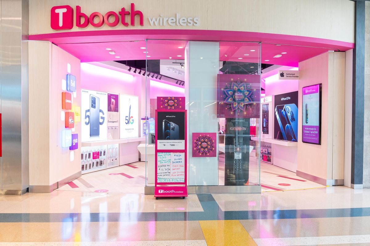 Metropolis at Metrotown Career Fair - Tbooth wireless