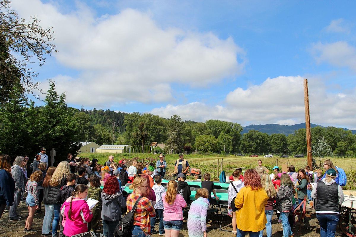 Farm Field Trip Lehne Farms (for 3rd, 4th, or 5th grade) Lehne Farms, Roseburg, OR May 23