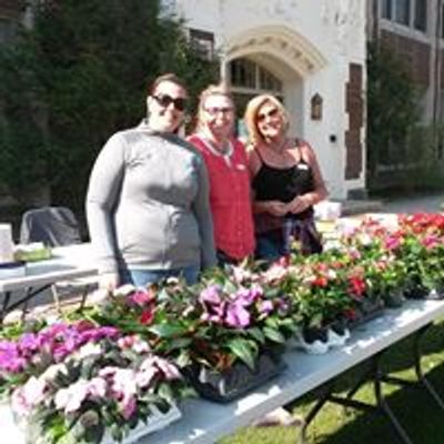 Summer Playground & Garden Bee Night | Central Grade School - TCAPS Summer Playground & Garden Bee Night | Central Grade School - TCAPS