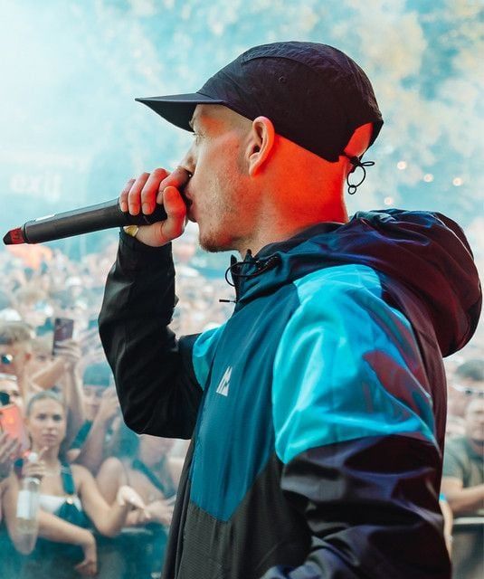 Frenzee, Mr Traumatik, Tanz in Bristol