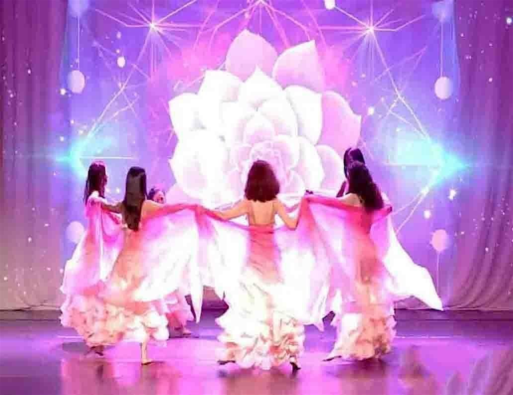CLASES DE INICIACI\u00d3N A LA DANZA ORIENTAL