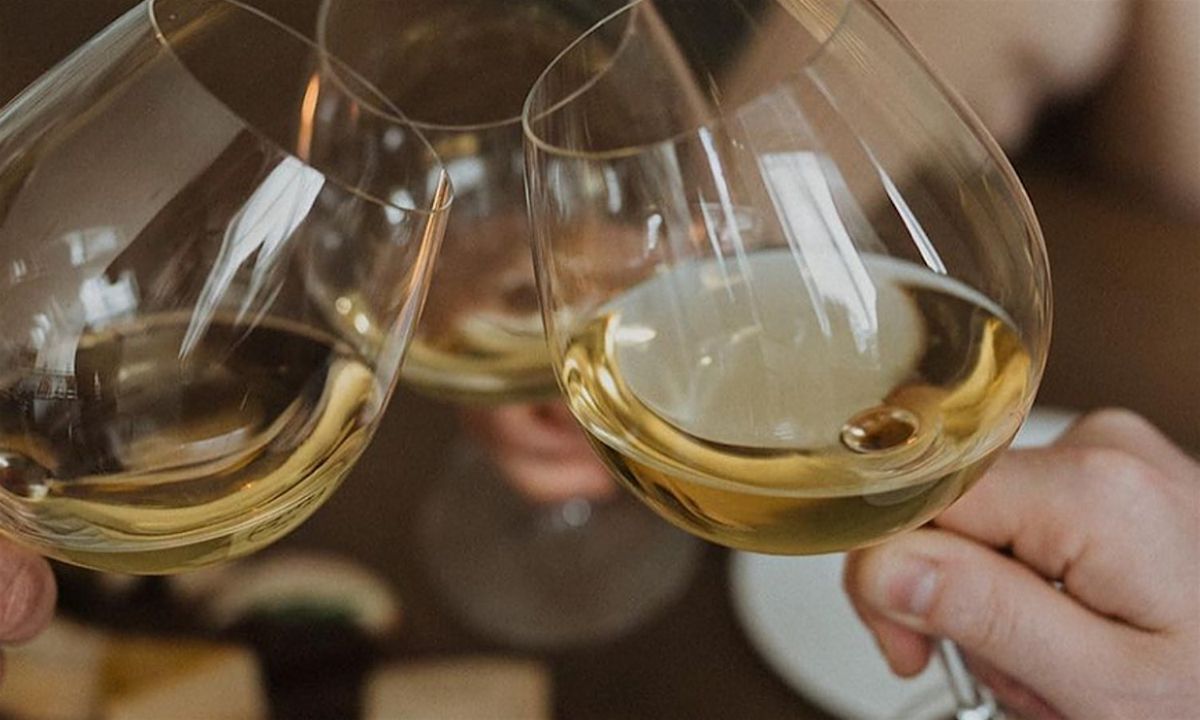 Sip & Savour: Holiday Wine Tasting at Grounds and Greens