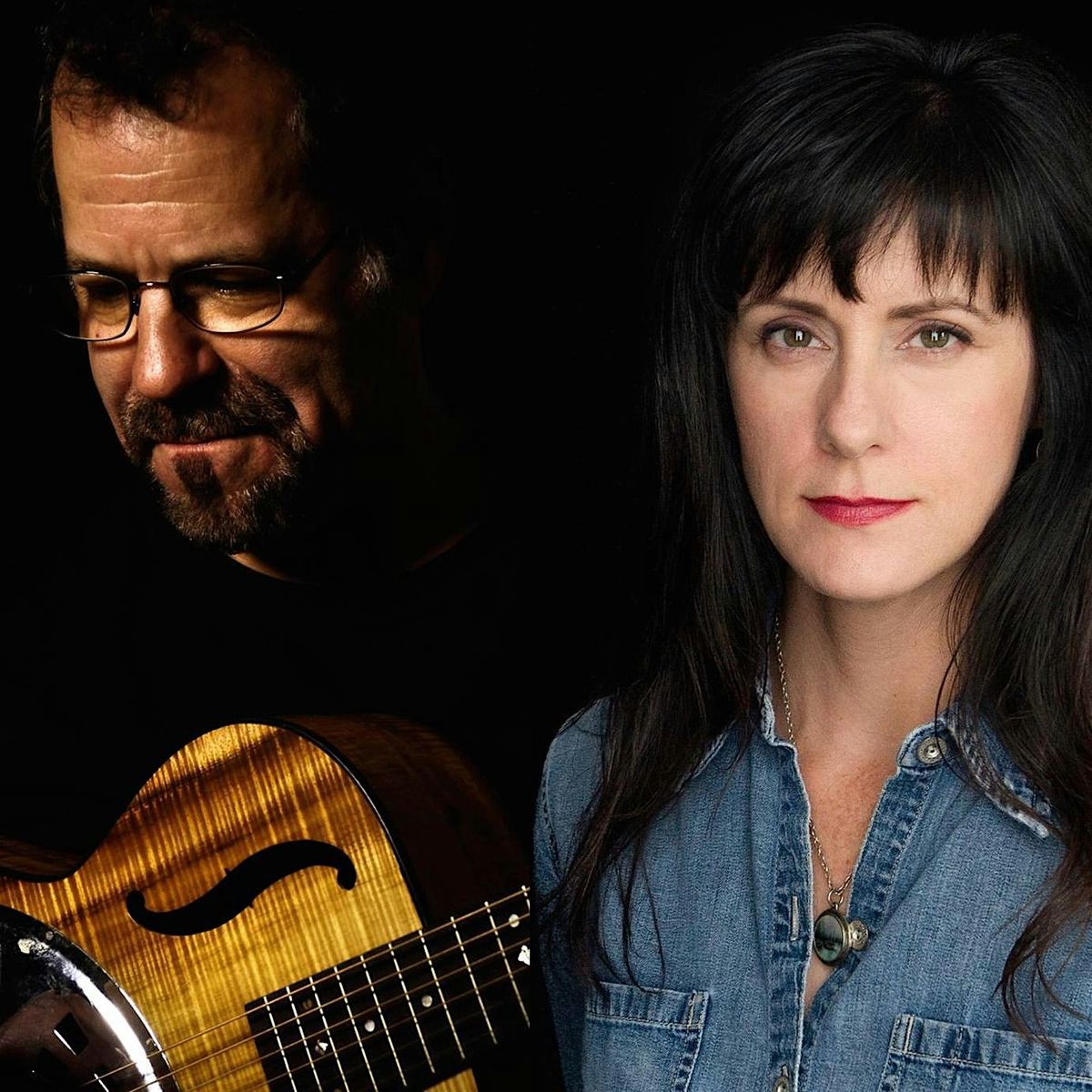 Cliff Eberhardt accompanied by Louise Coombe