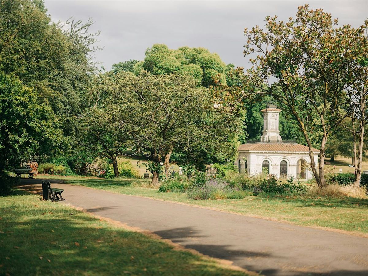 Hidden Stories of Kensington Gardens Walking Tour