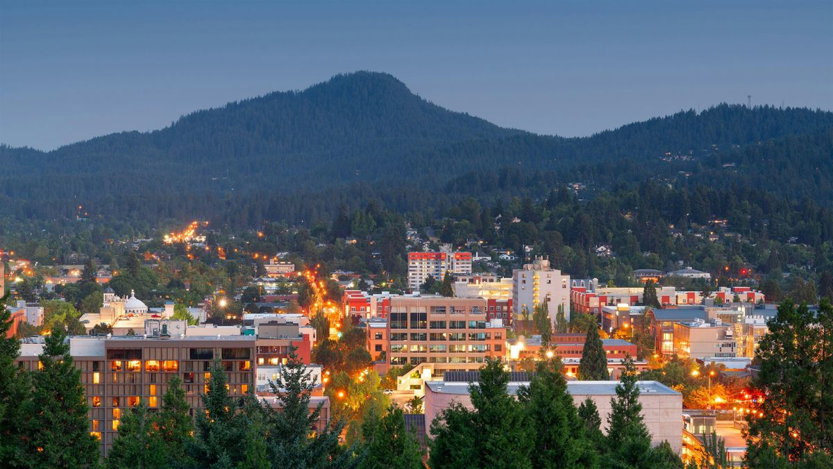 Amazing Scavenger Hunt! - Waddle Around Oregon Campus