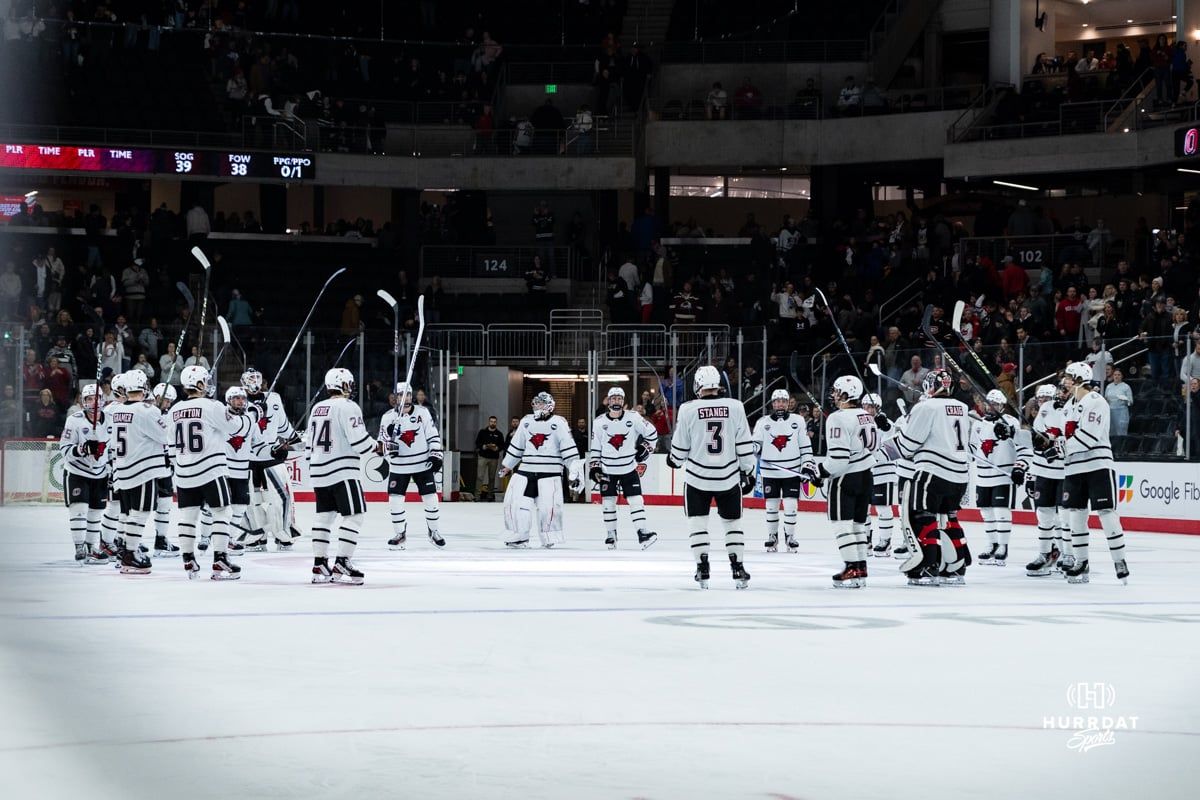 Minnesota Duluth Bulldogs vs. Nebraska-Omaha Mavericks