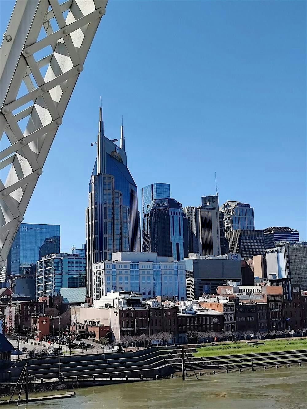 An Epic Scavenger Hunt in Nashville! - The Capital of Culture