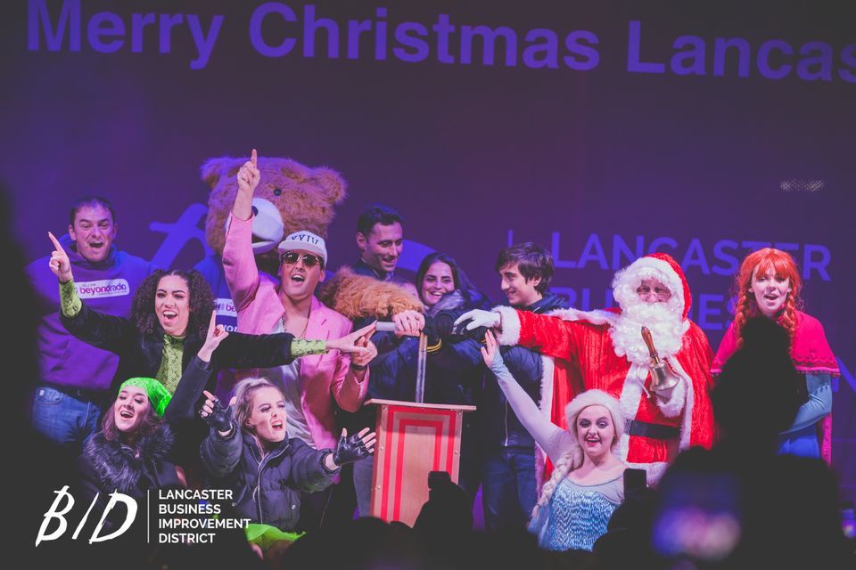 Lancaster Christmas Lights 2022 Lancaster Christmas Light Switch On | Market Square, Fleetwood, En |  November 27, 2022
