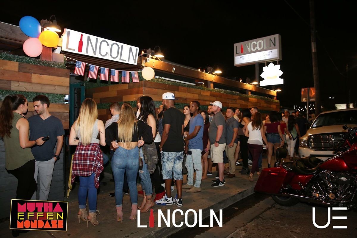 Memorial Day Celebration At Lincoln Bar Lincoln Bar Houston Tx May 30 To May 31 