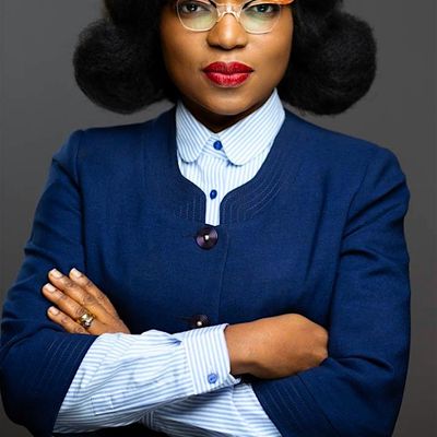 Bola Obileye @bolaobileye