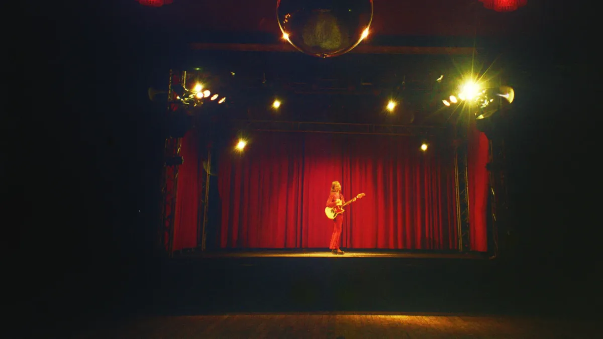 Alice Phoebe Lou in Dortmund