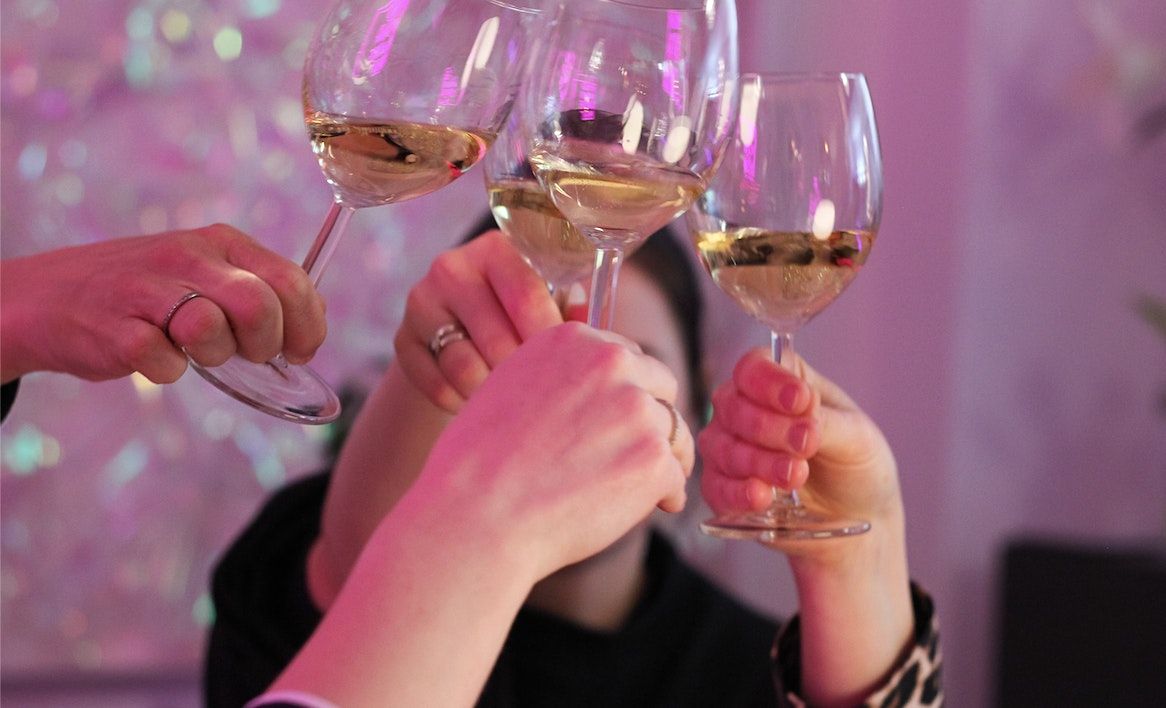 Sparkling Wine & Food Pairing in Berlin (in English) FIND YOUR WINE